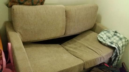 sofa nệm bị hỏng 