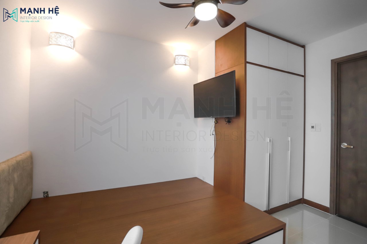 tủ quần áo cửa mở