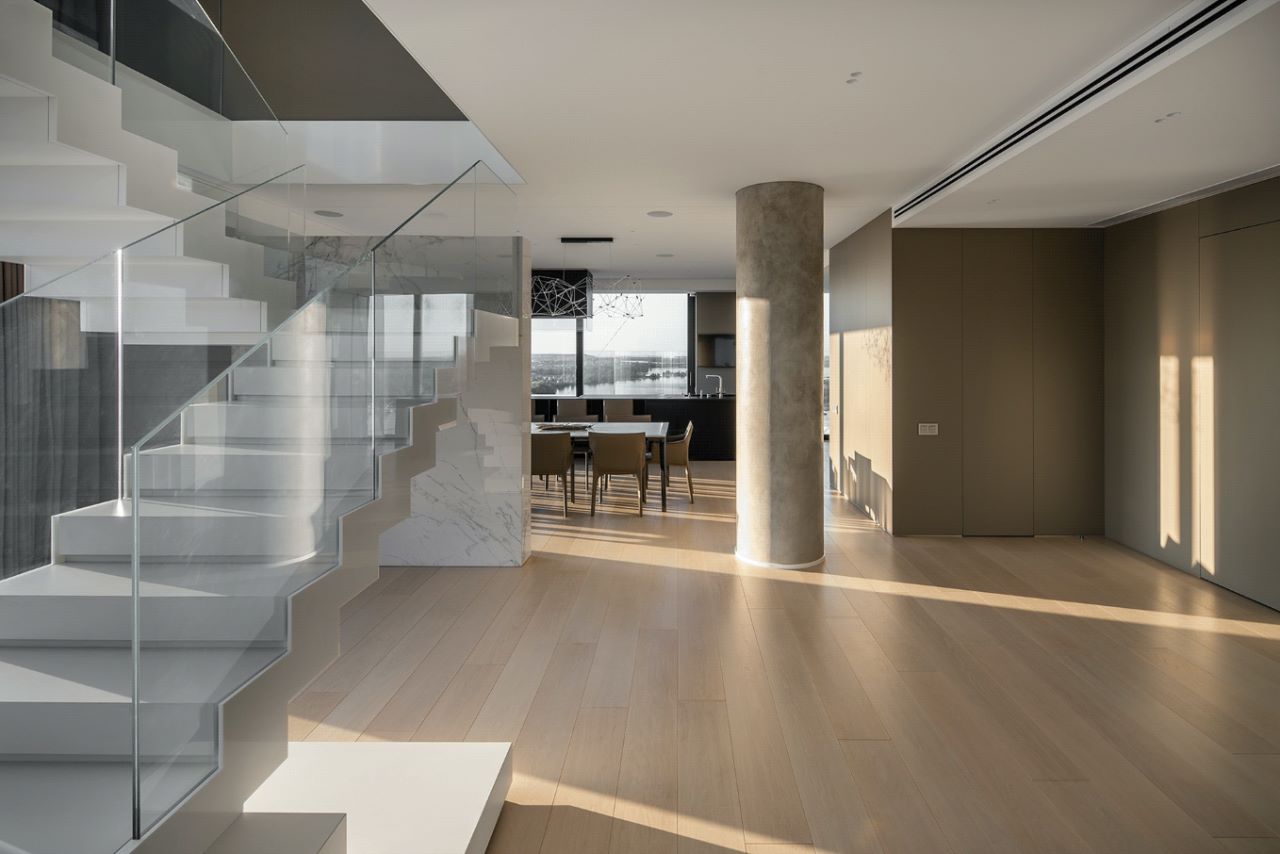 cầu thang căn hộ duplex