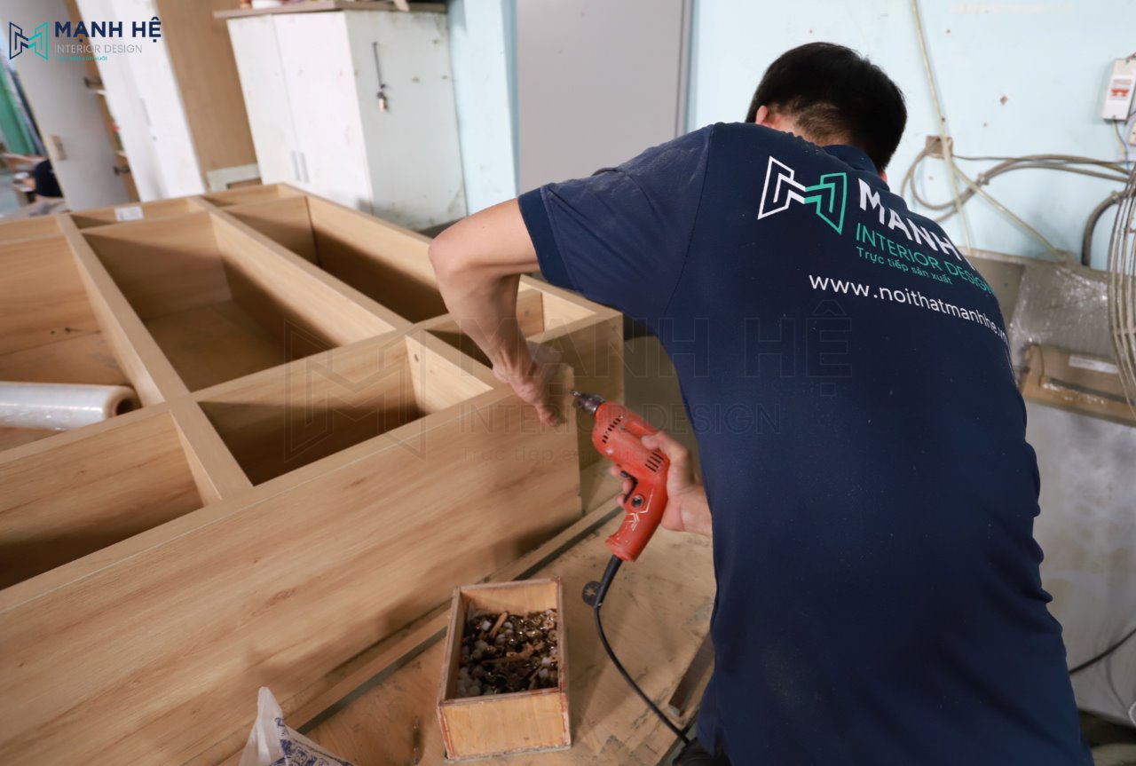 xưởng sản xuất gỗ cao su