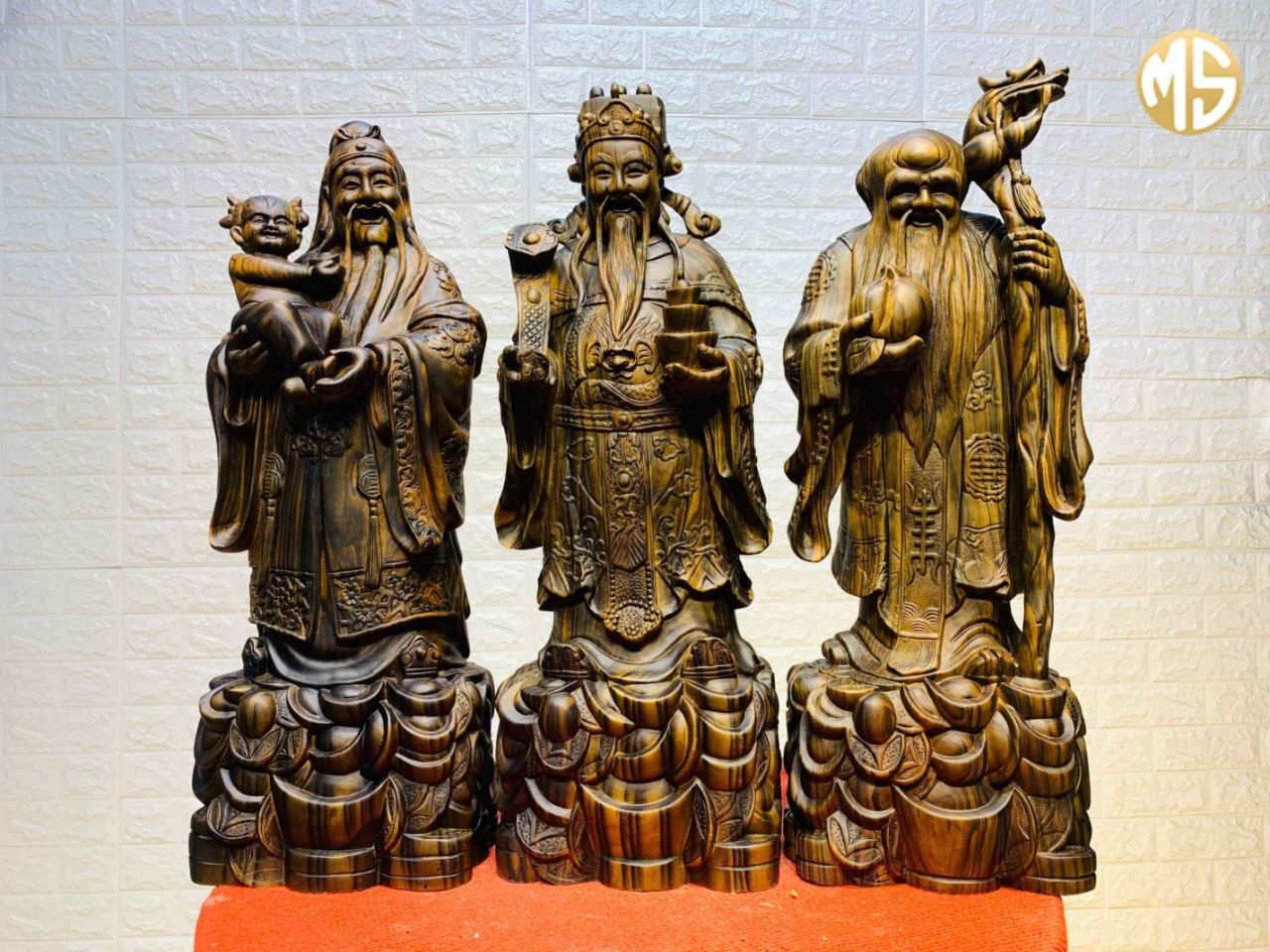 tượng gỗ mun