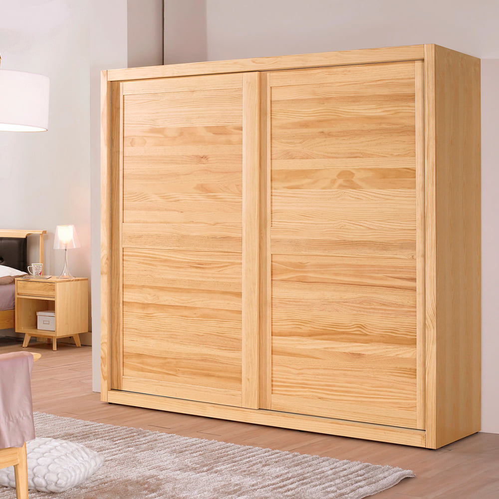 Tủ giày gỗ ghép thông đẹp và có độ bền khá cao