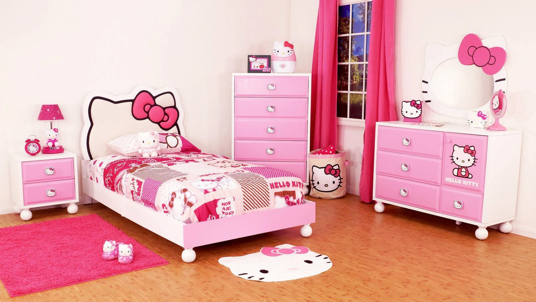 Giường ngủ hello kitty vô cùng xinh xắn khi có sự xuất hiện của chú mèo đáng yêu này