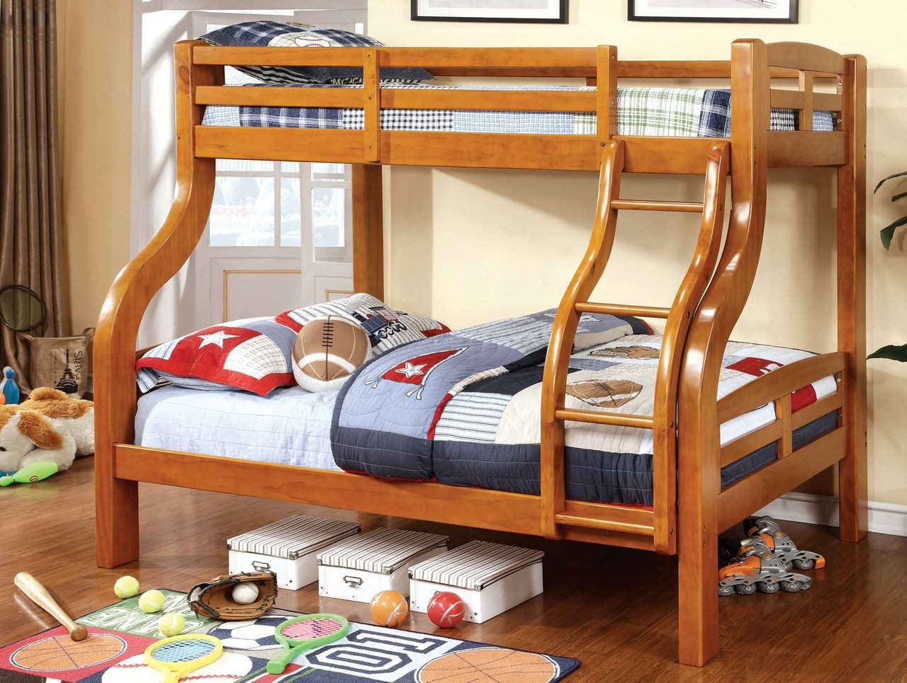 Giường tầng gỗ sồi là sự lựa chọn an toàn và đảm bảo cho trẻ nhỏ
