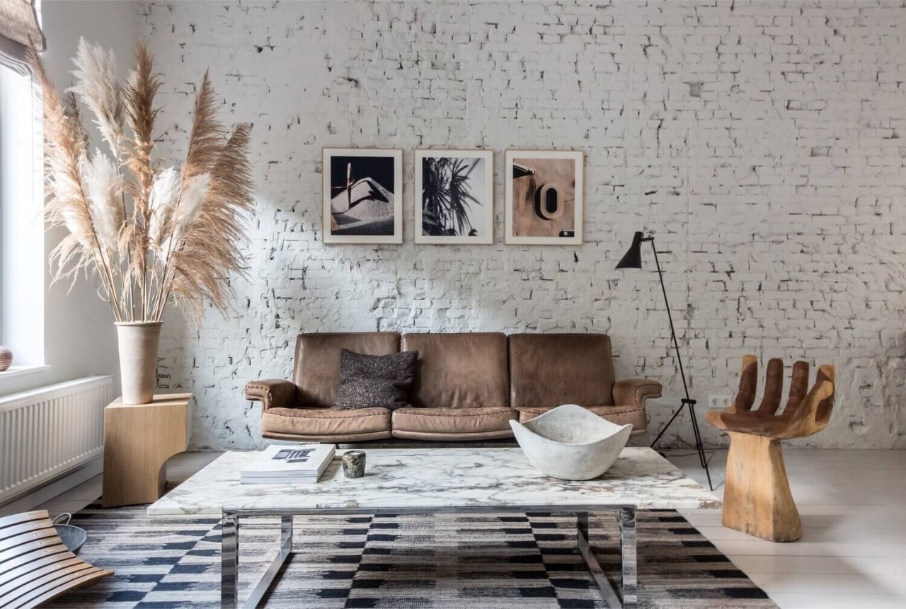 Phòng khách wabi sabi với nội thất thô sơ từ tự nhiên