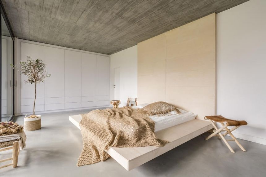 Kiểu dáng đồ nội thất phong cách Wabi Sabi đơn giản như hình dáng ban đầu của chất liệu