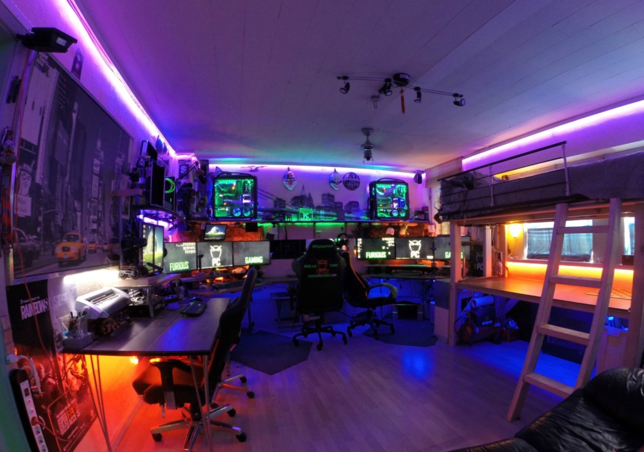 Sử dụng hệ thống đèn led âm trần cho phòng ngủ gaming đẹp ấn tượng