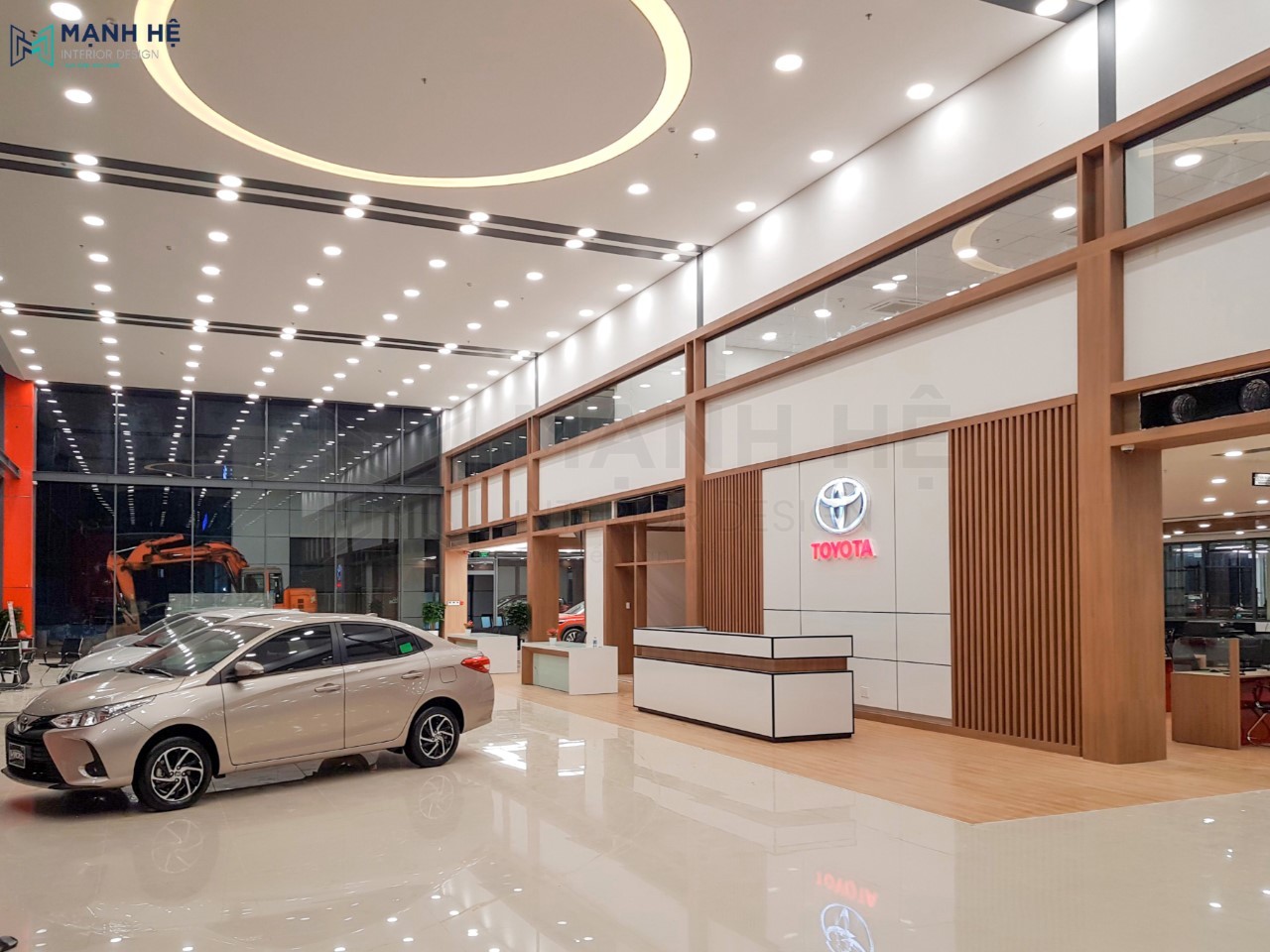 Thi công khu vực trưng bày sản phẩm tại showroom toyota