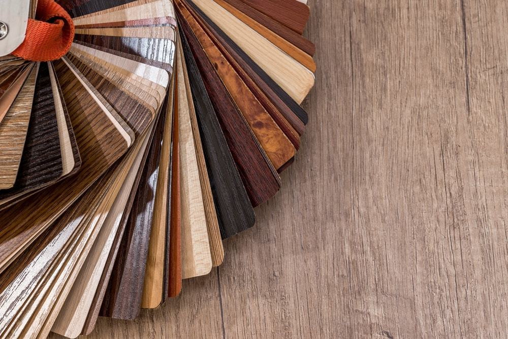 Bề mặt phủ Laminate đa dạng vân gỗ và màu sắc