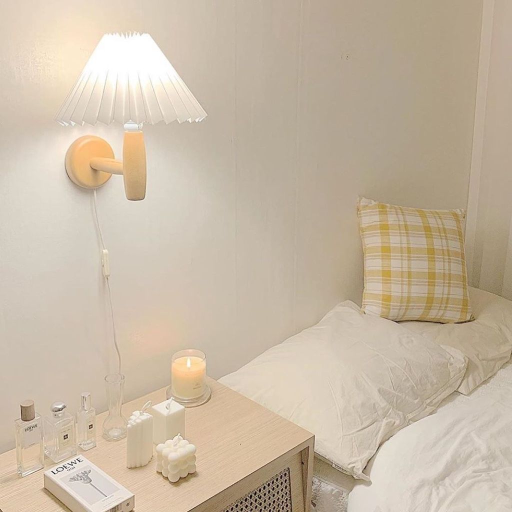 Mẫu 20: Đèn ngủ treo tường dạng cái ô xinh xắn