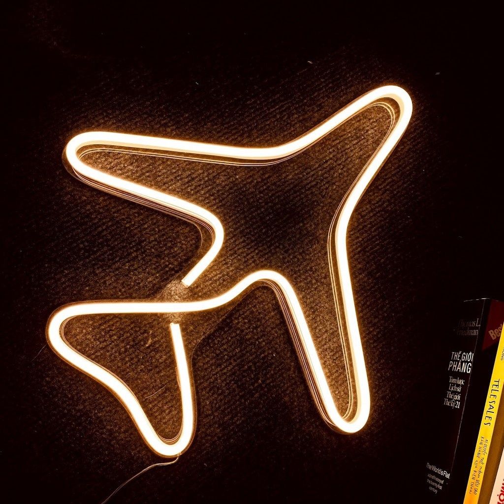 Mẫu 28: Đèn ngủ treo tường hình máy bay