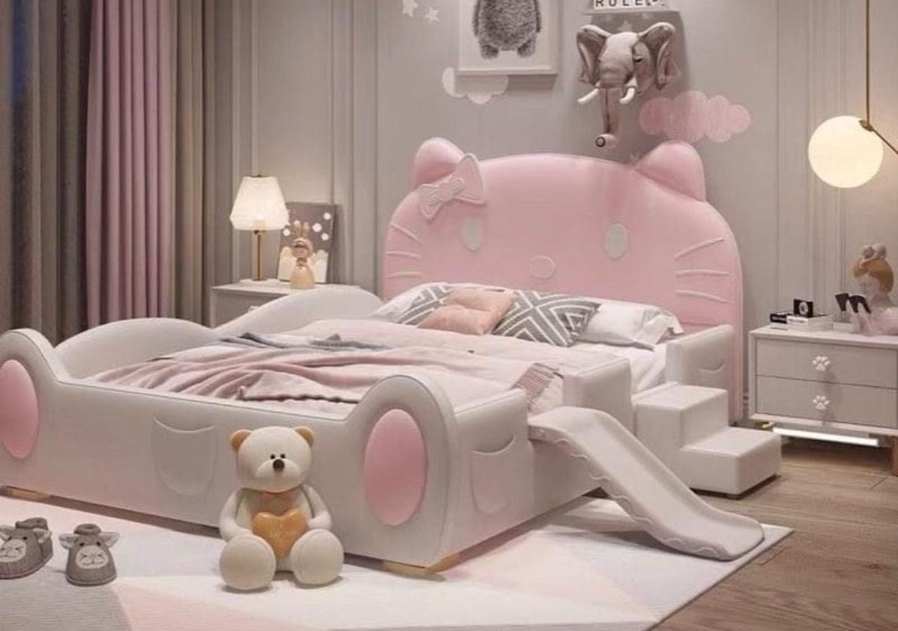 Mẫu 31: Giường ngủ cho bé gái hình con mèo cute, có thanh chắn an toàn