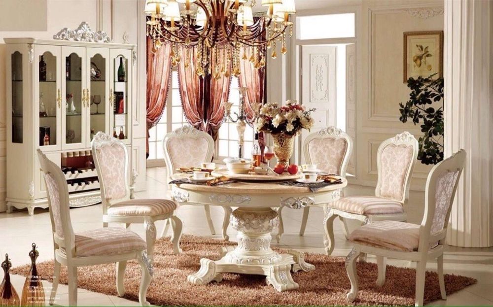 Mẫu bàn ăn cổ điển phong cách Châu u sang trọng, quý phái