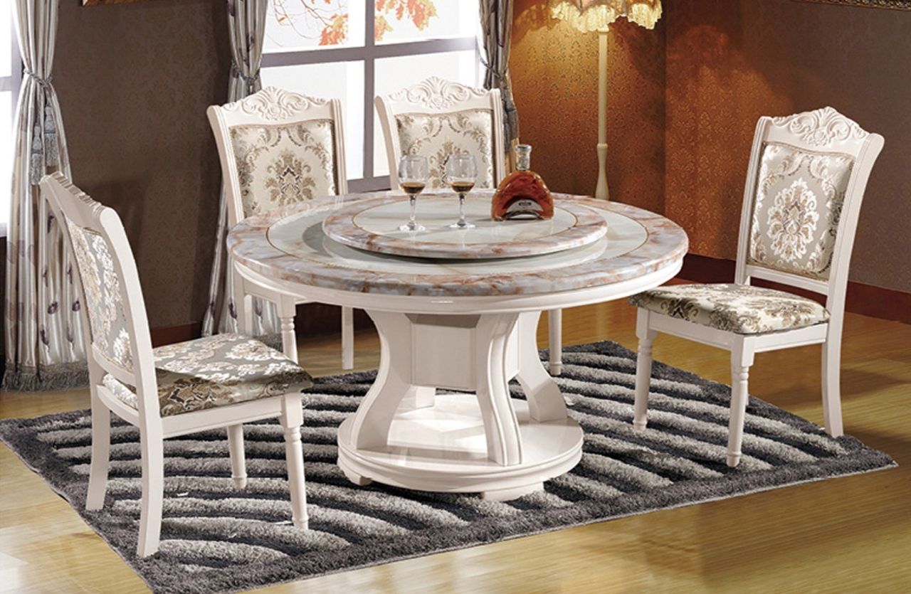 Mẫu 11: Bộ bàn ghế ăn mang nét tân cổ điển trang trí hoa văn tinh xảo