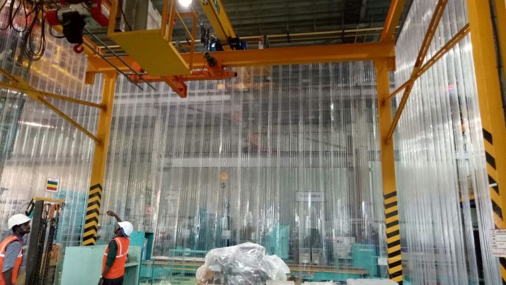 Rèm nhựa luôn được tin dùng tại các công xưởng nhà máy