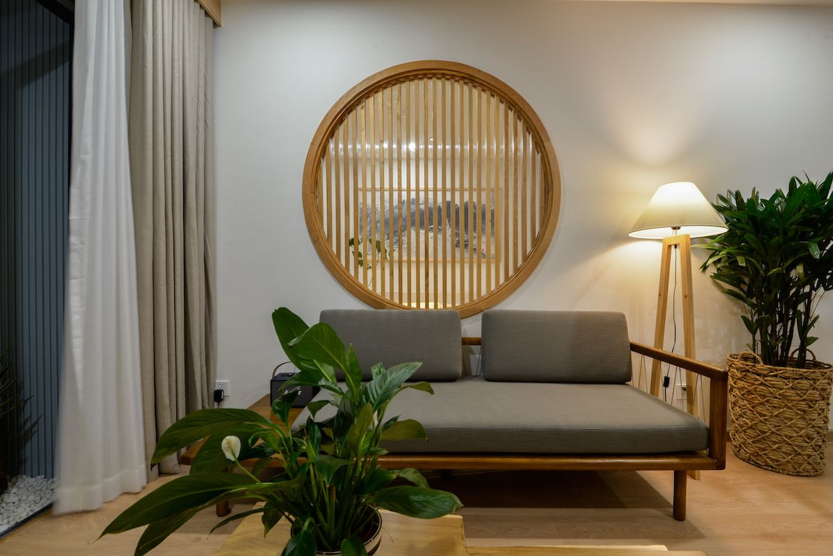 Các món đồ decor đơn giản, mộc mạc là thứ không thể thiếu cho phong cách này