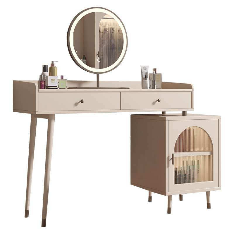 Làm trang điểm kết hợp làm việc tông hồng cho gia chủ thêm thoải