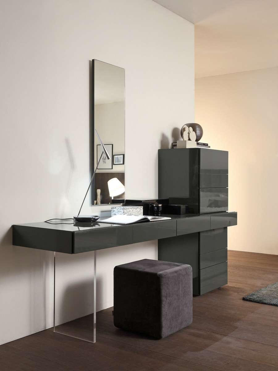 Bàn trang điểm kết hợp làm việc chất liệu gỗ công nghiệp phủ acrylic sang trọng