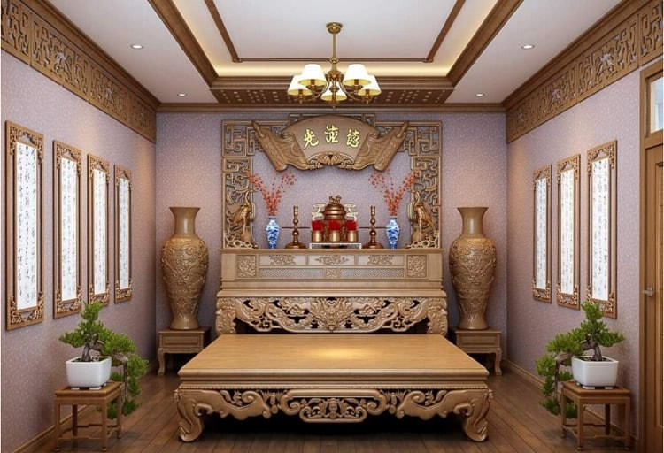 Kết hợp giấy dán tường và tranh treo trong phòng thờ mang lại điểm nhấn thu hút