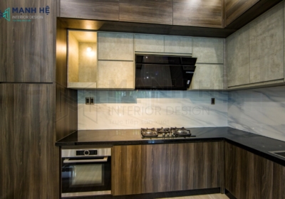 Tủ bếp lớn có bàn đảo TBM13