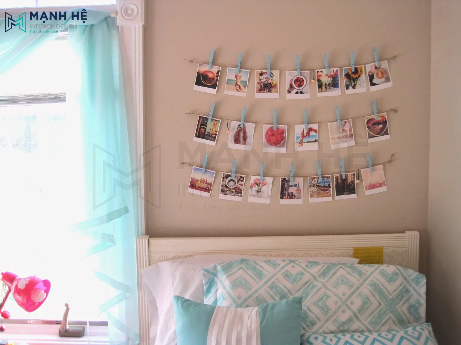 Phòng ngủ trở nên sinh động hơn khi được decor dây ảnh treo đơn giản